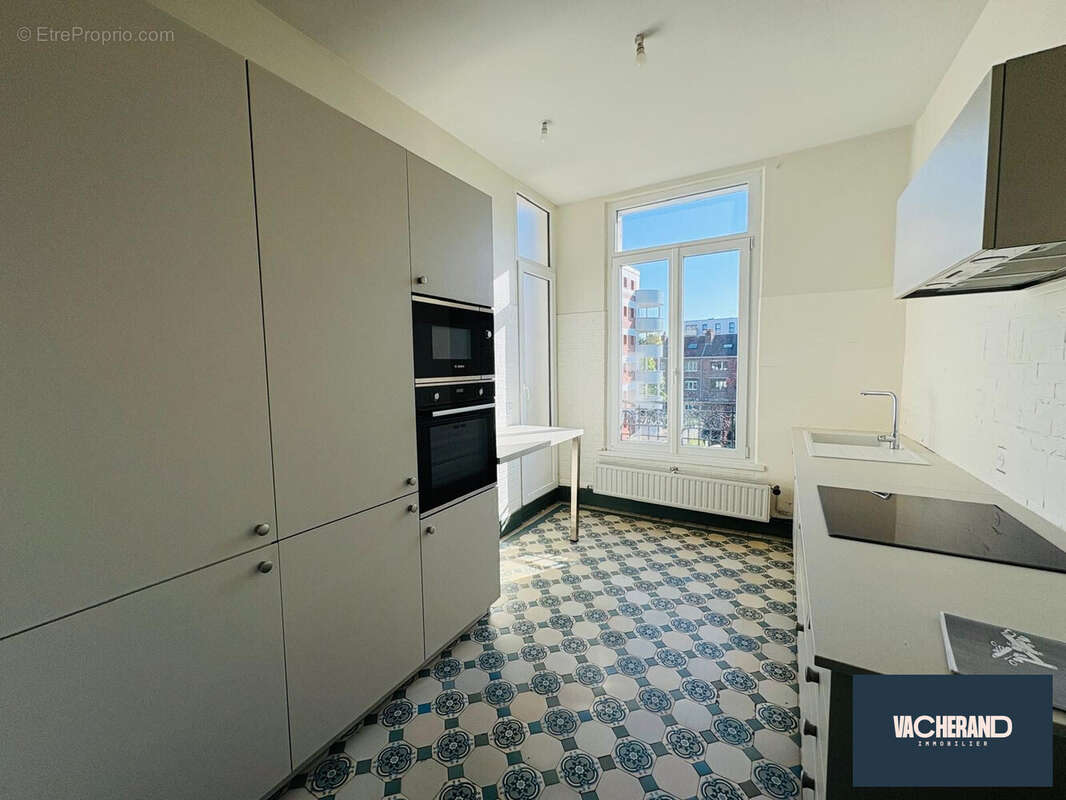 Appartement à LA MADELEINE