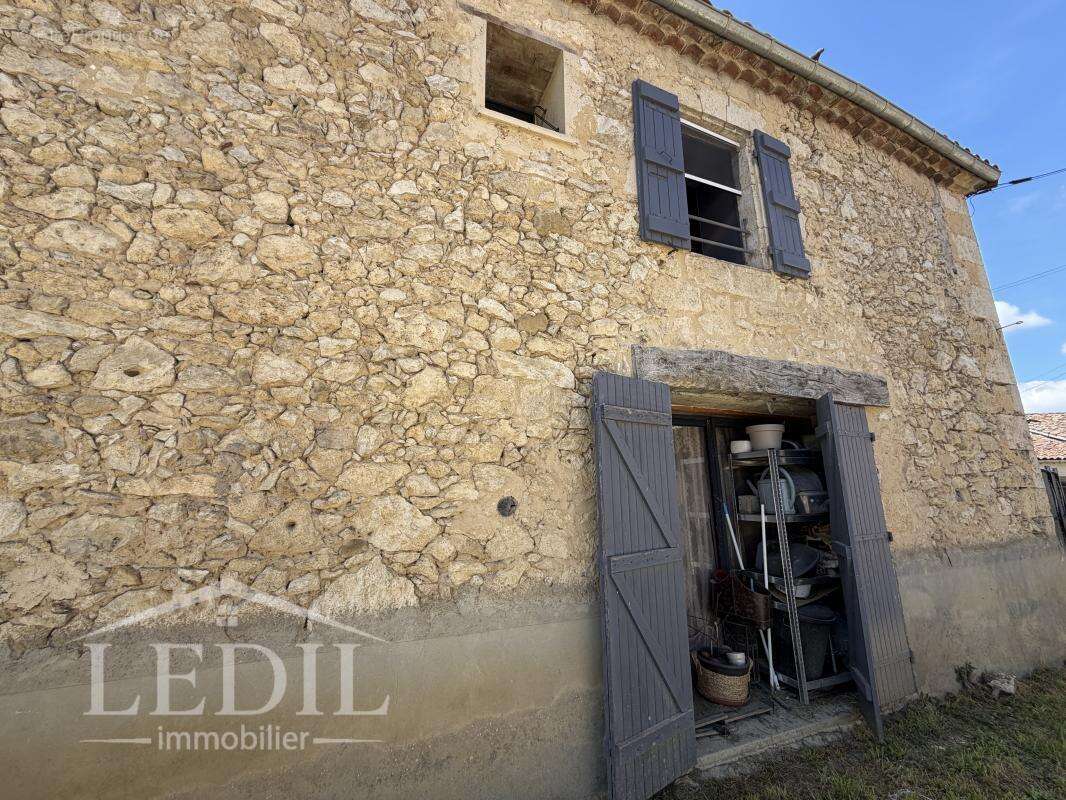 Maison à MOUCHAN