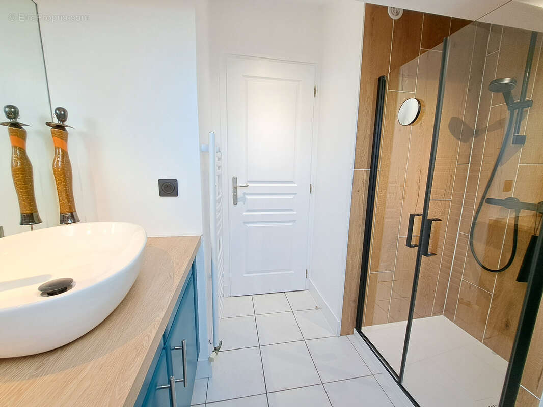 Belle Villa contemporaine, secteur résidentiel préservé de Sacconges - photo 13
