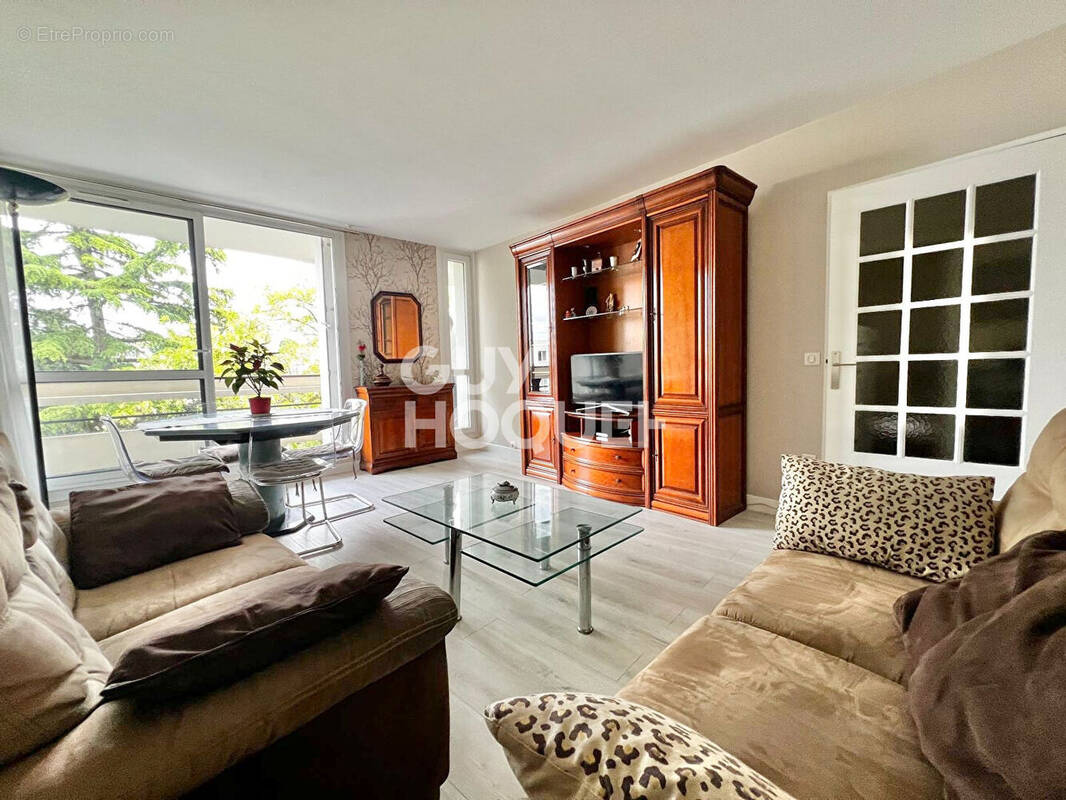 Appartement à MASSY