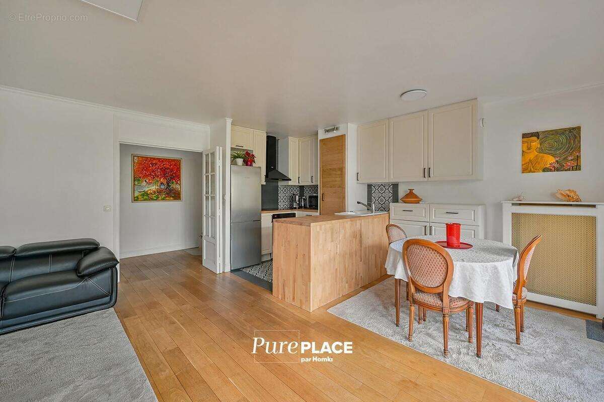 Appartement à LEVALLOIS-PERRET