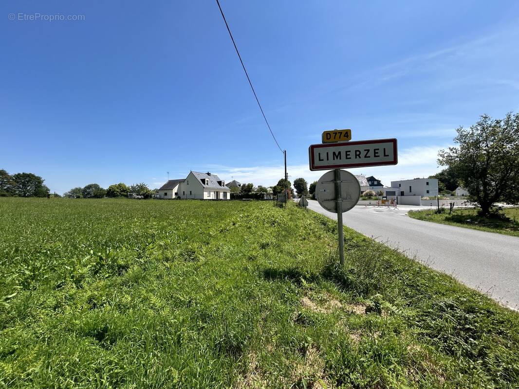 Terrain à LIMERZEL