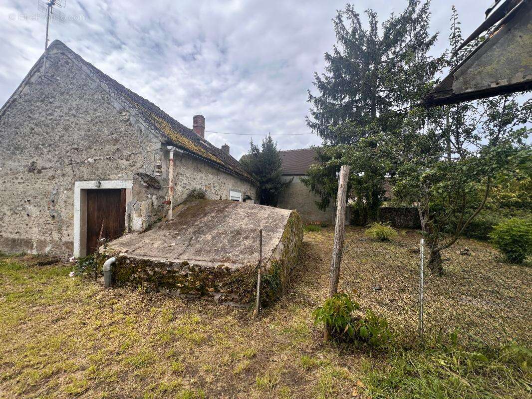Maison à CHEPTAINVILLE