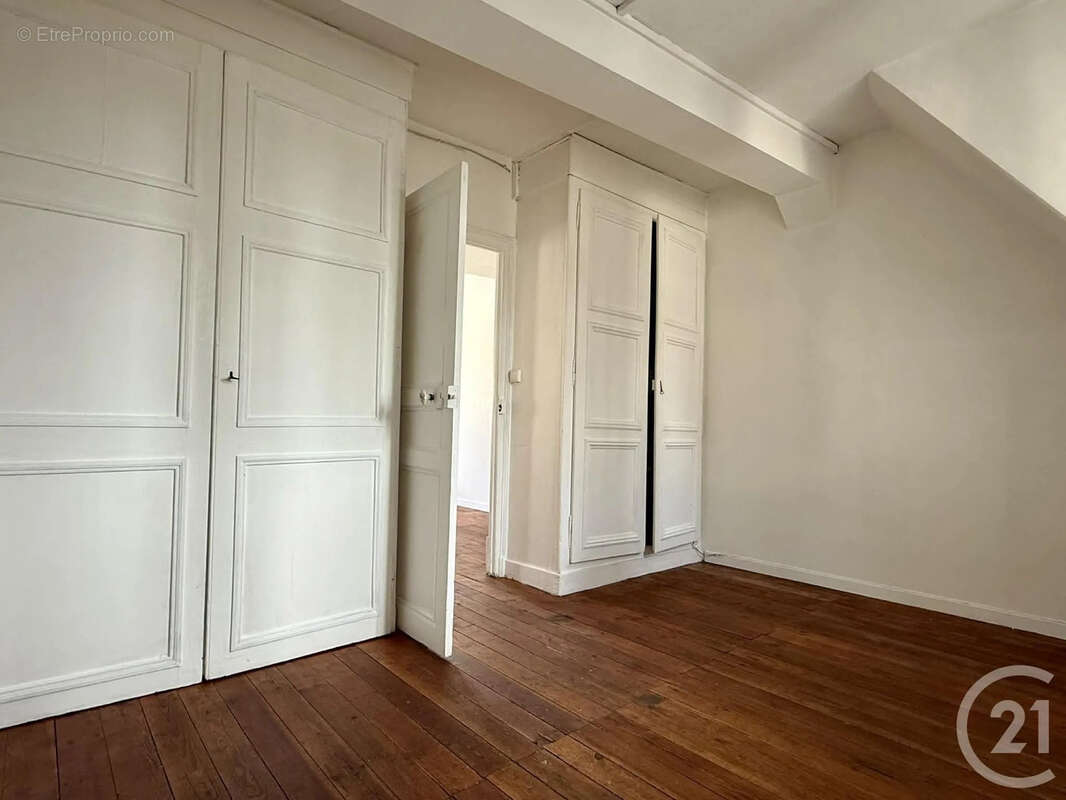 Maison à IVRY-LA-BATAILLE