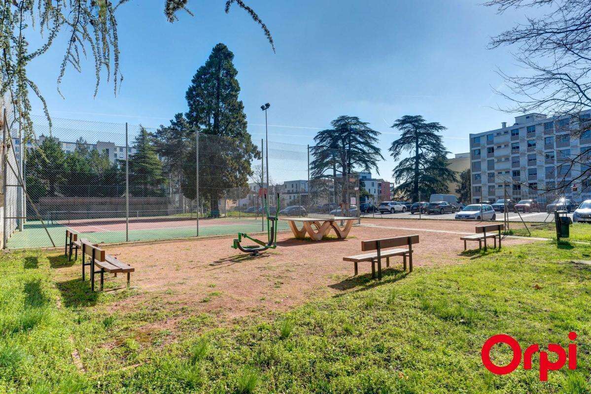 Appartement à CALUIRE-ET-CUIRE