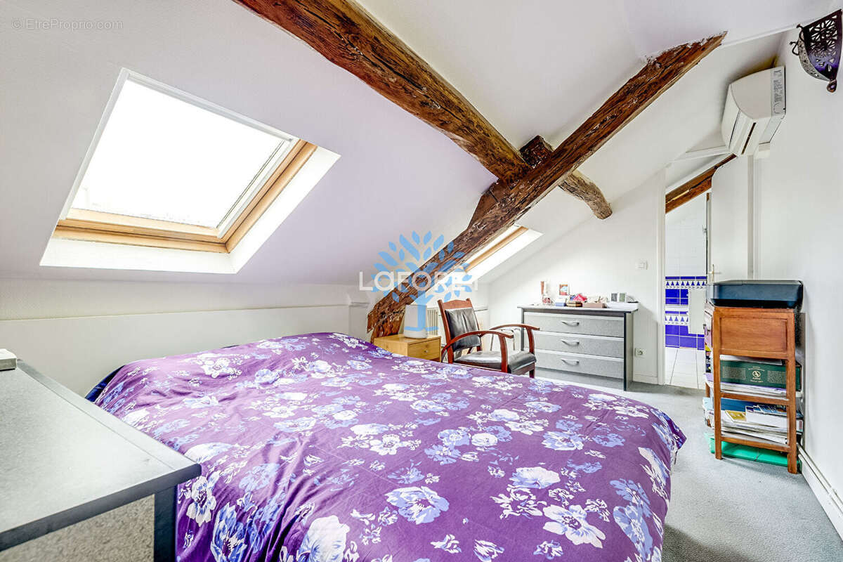 Appartement à PARIS-20E