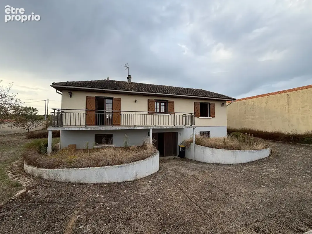 Maison 4 pièces 127 m² à vendre à Naintre (86530) - photo 2