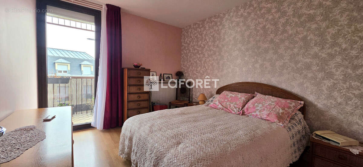 Appartement à PIERREFITTE-SUR-SEINE