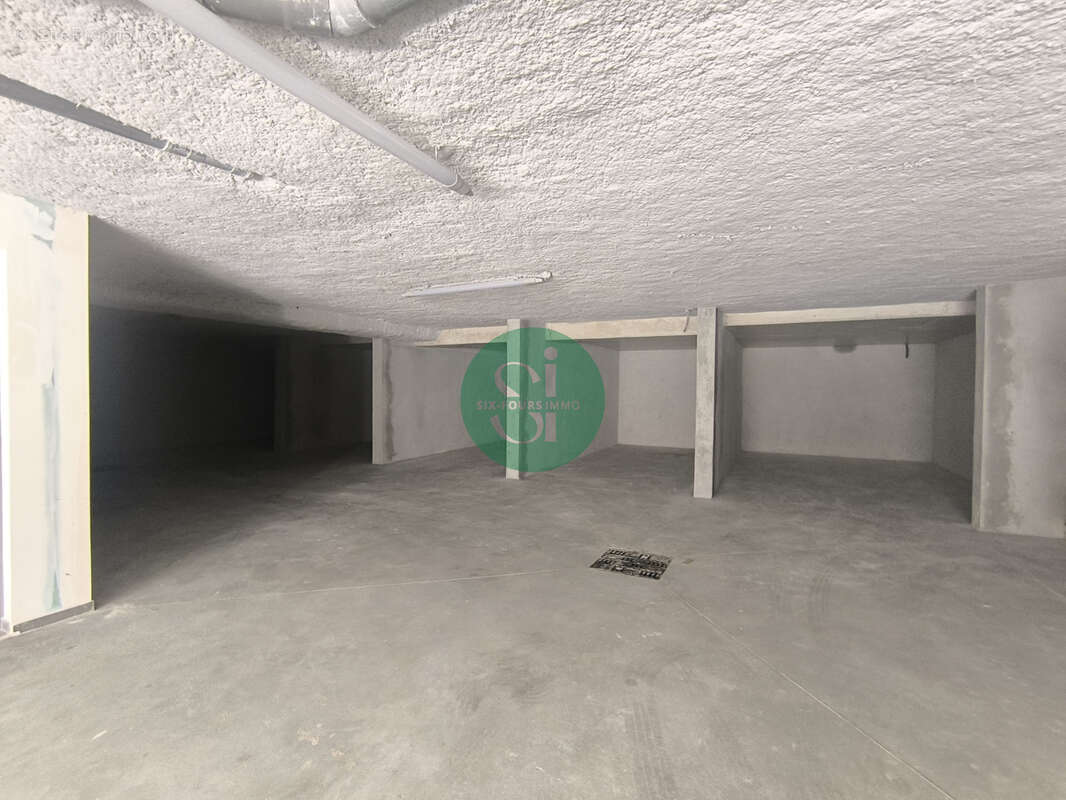 Appartement à SIX-FOURS-LES-PLAGES