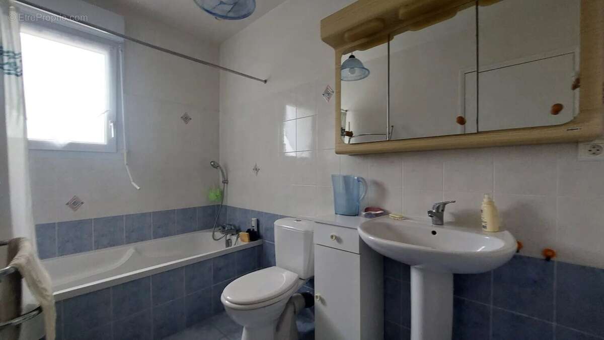 Maison à Somloire - photo 11