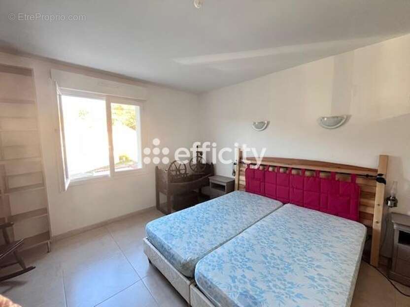 Maison à MESCHERS-SUR-GIRONDE