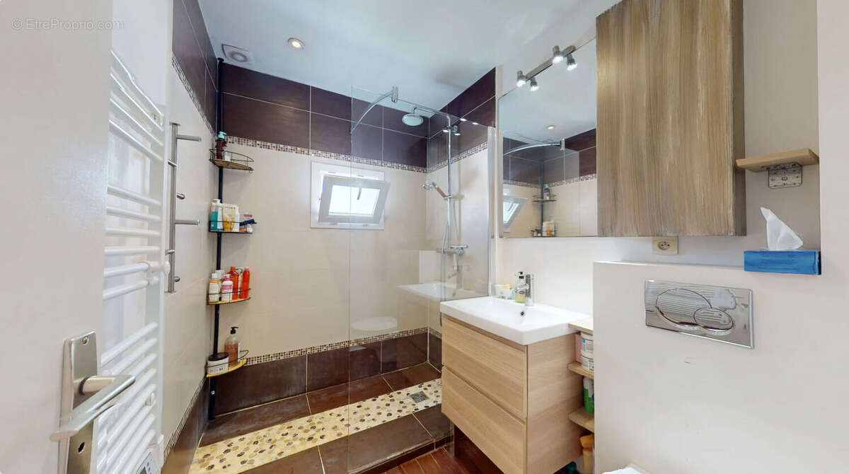 Maison à PONTAULT-COMBAULT