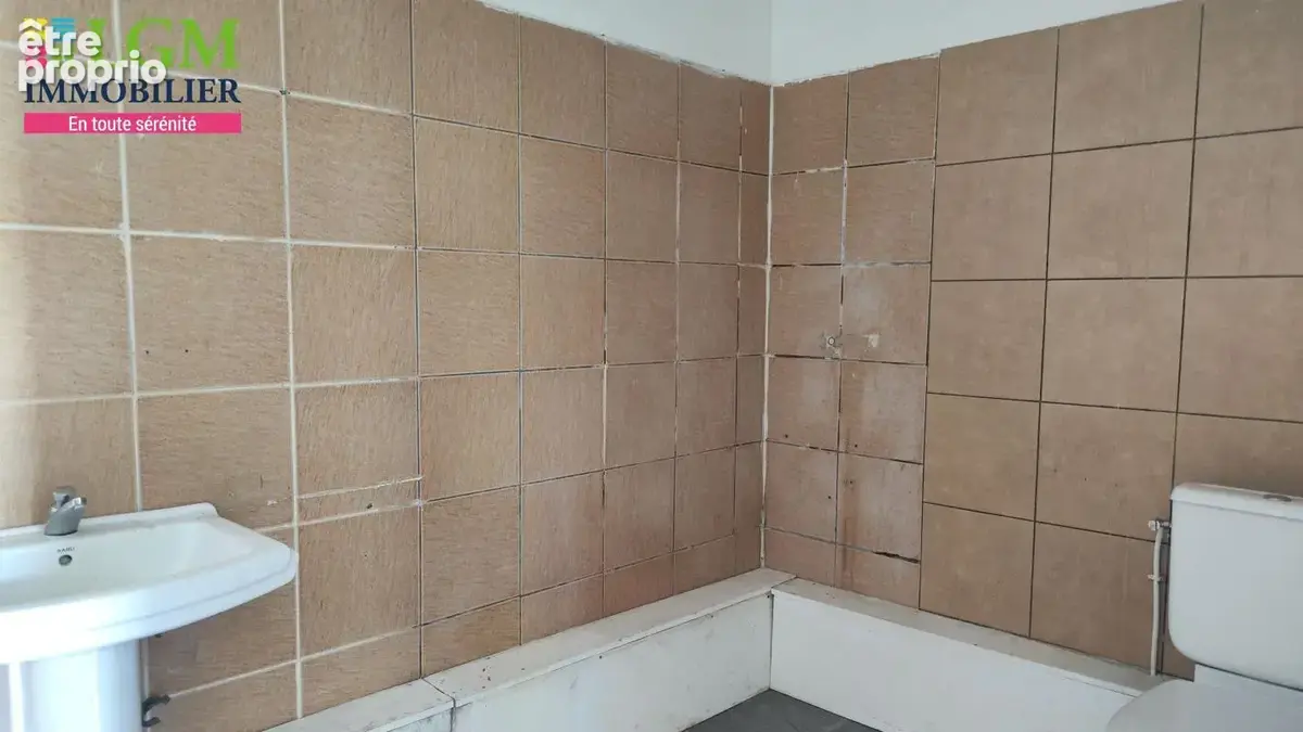 NOUVEAU PRIX – Ensemble immobilier de 7 lots au Tampon  Idéal investisseurs ou projet mixte Pro-Particulier - photo 6