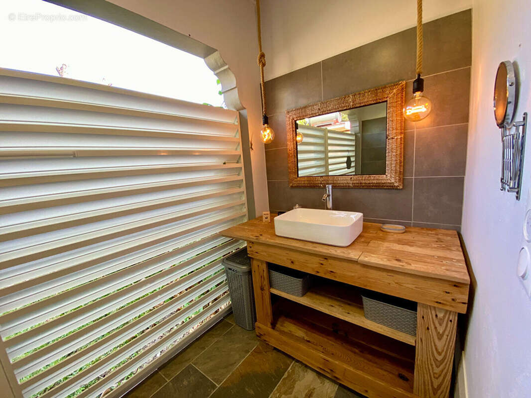 Appartement à SAINTE-ANNE