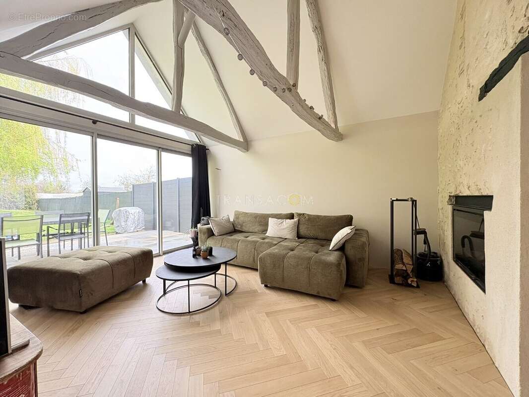 Maison à JOUE-LES-TOURS
