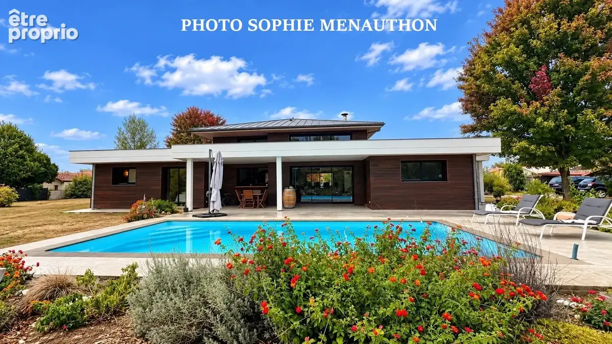 Maison d'architecte 7 pièces 200 m² sur 7 300 m² de terrain + piscine - photo 2