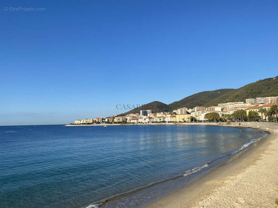 Appartement à AJACCIO