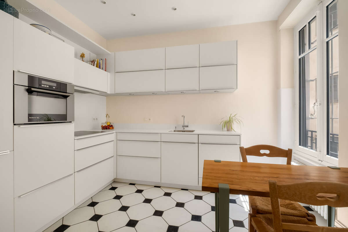 Appartement à LYON-6E