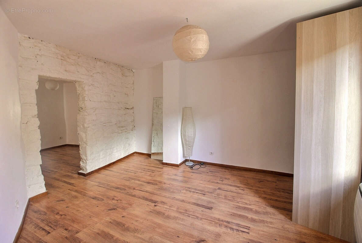 Maison à SAINT-MARTIN-DE-LONDRES