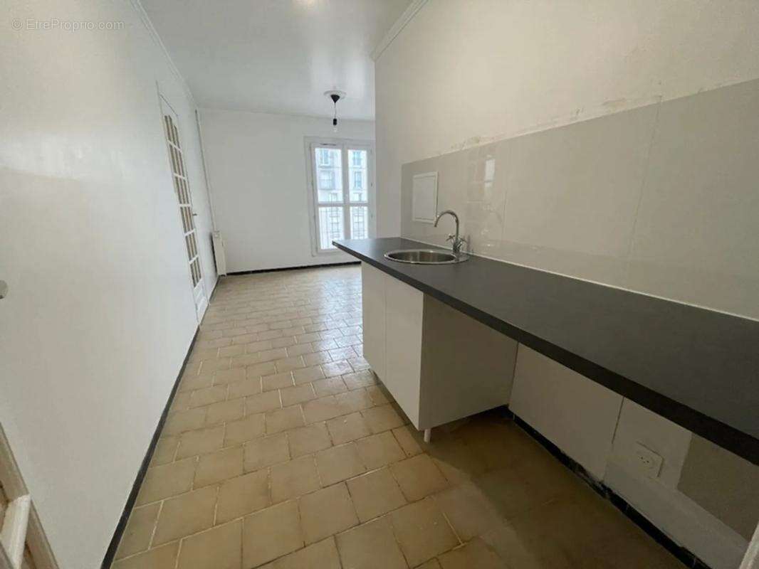 Appartement à DAMMARIE-LES-LYS