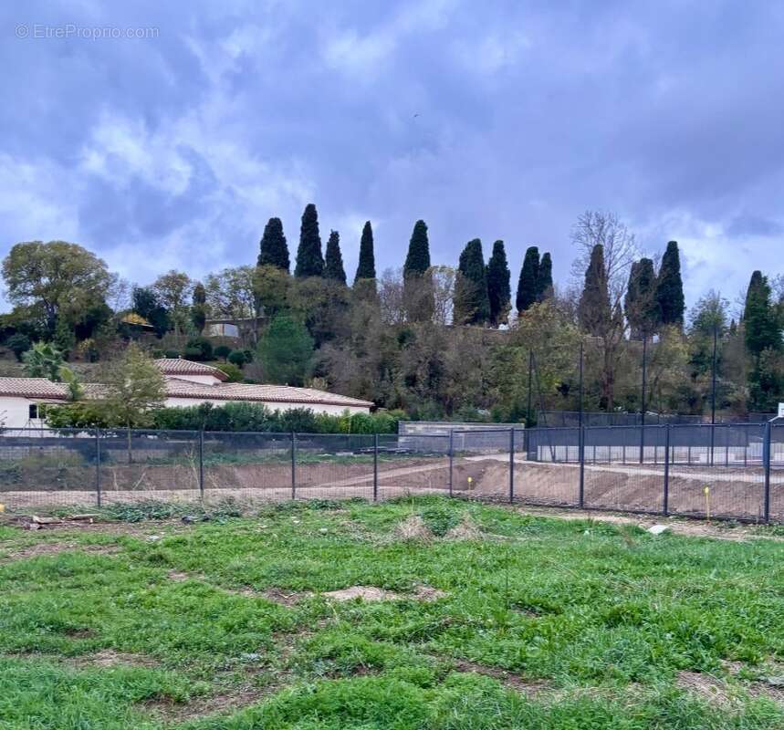 Terrain à MARAUSSAN