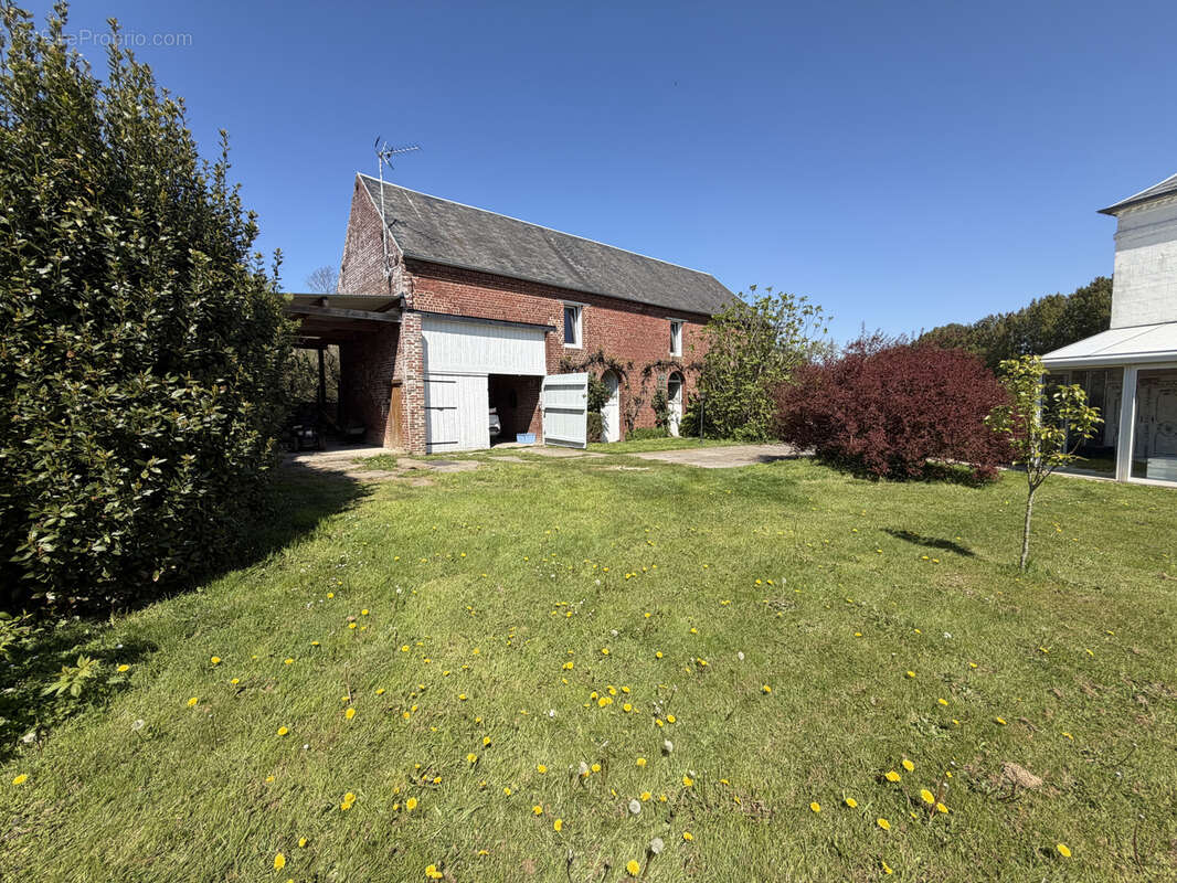 Maison à WOIGNARUE
