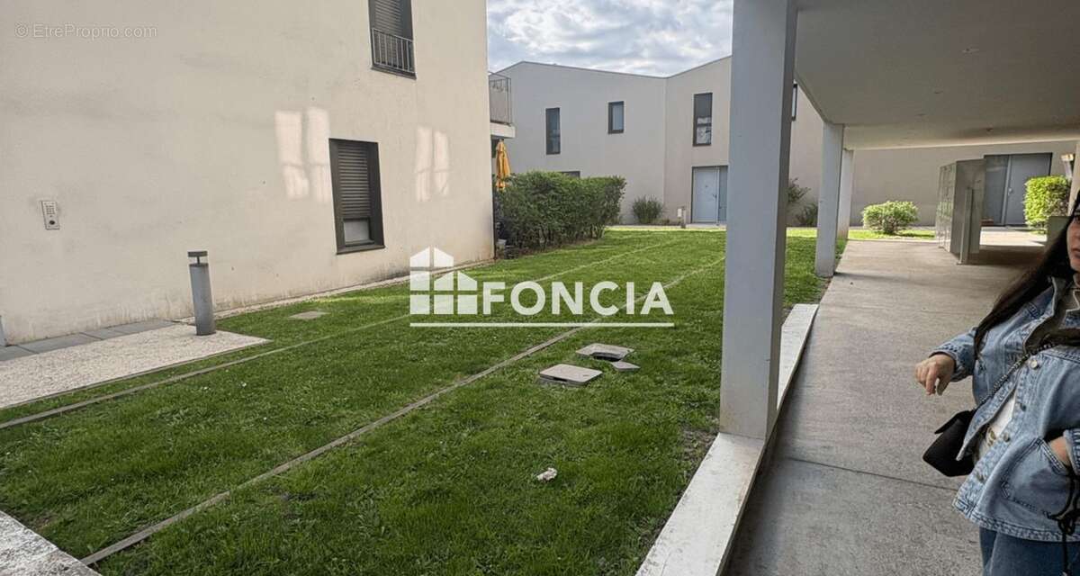 Appartement à LA COURNEUVE