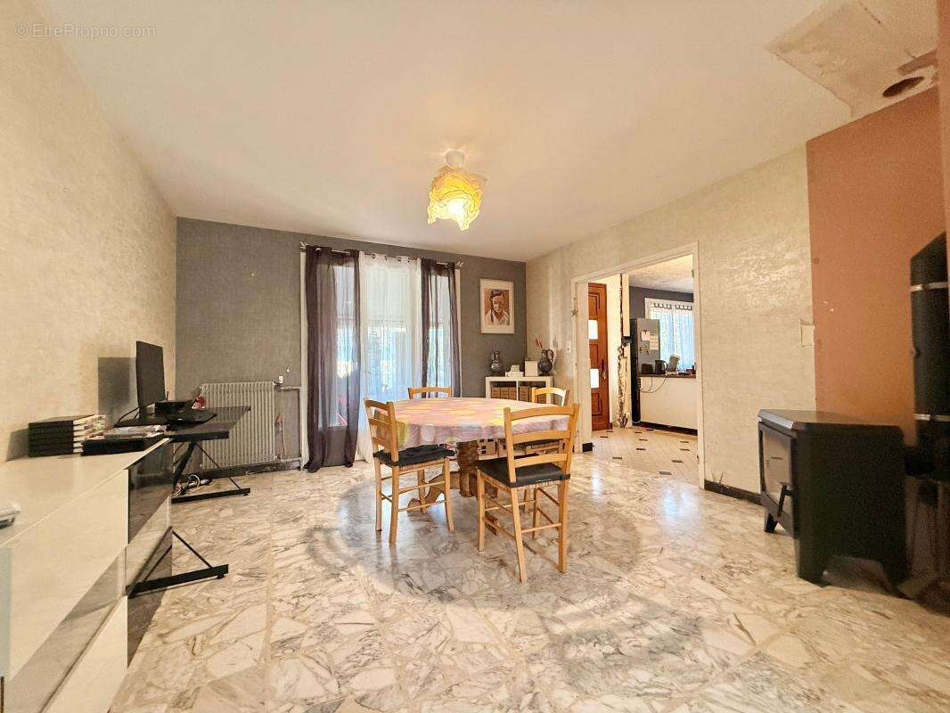 À VENDRE – Maison à rénover avec fort potentiel – Champdôtre (21130) - photo 2