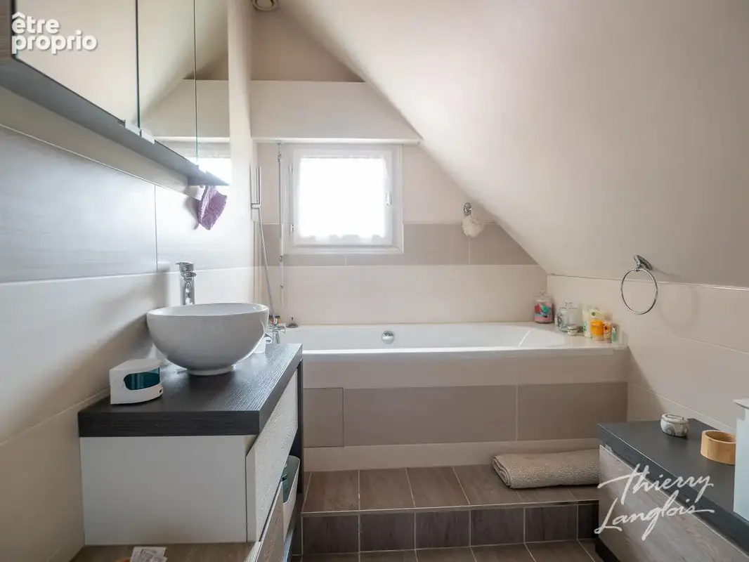 Maison individuelle de 159 m2 à templeuve-en-pévèle   5 chambres - photo 13
