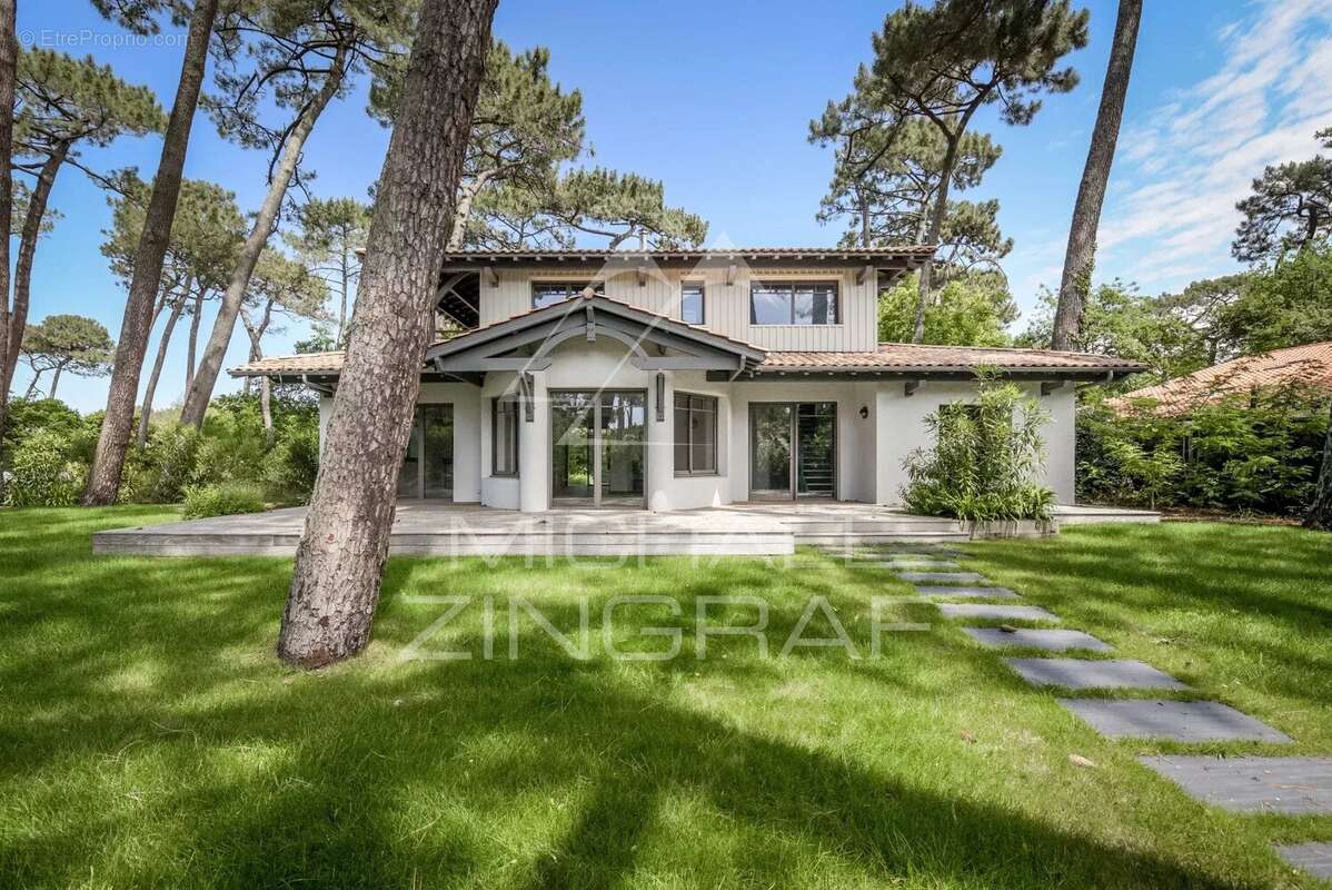 Maison à LE BOUSCAT