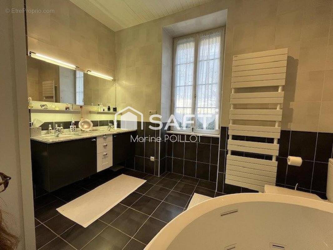 Photo 1 - Maison à CHALON-SUR-SAONE