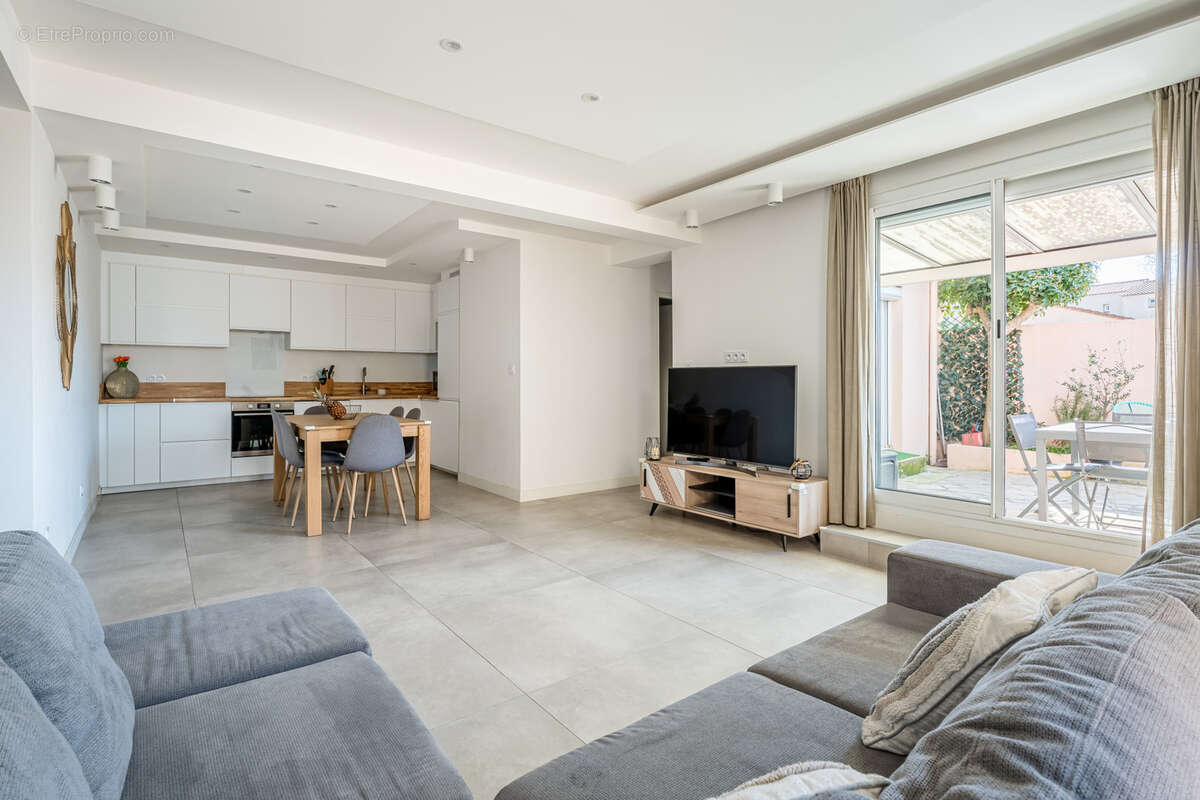 Appartement à AUBAGNE