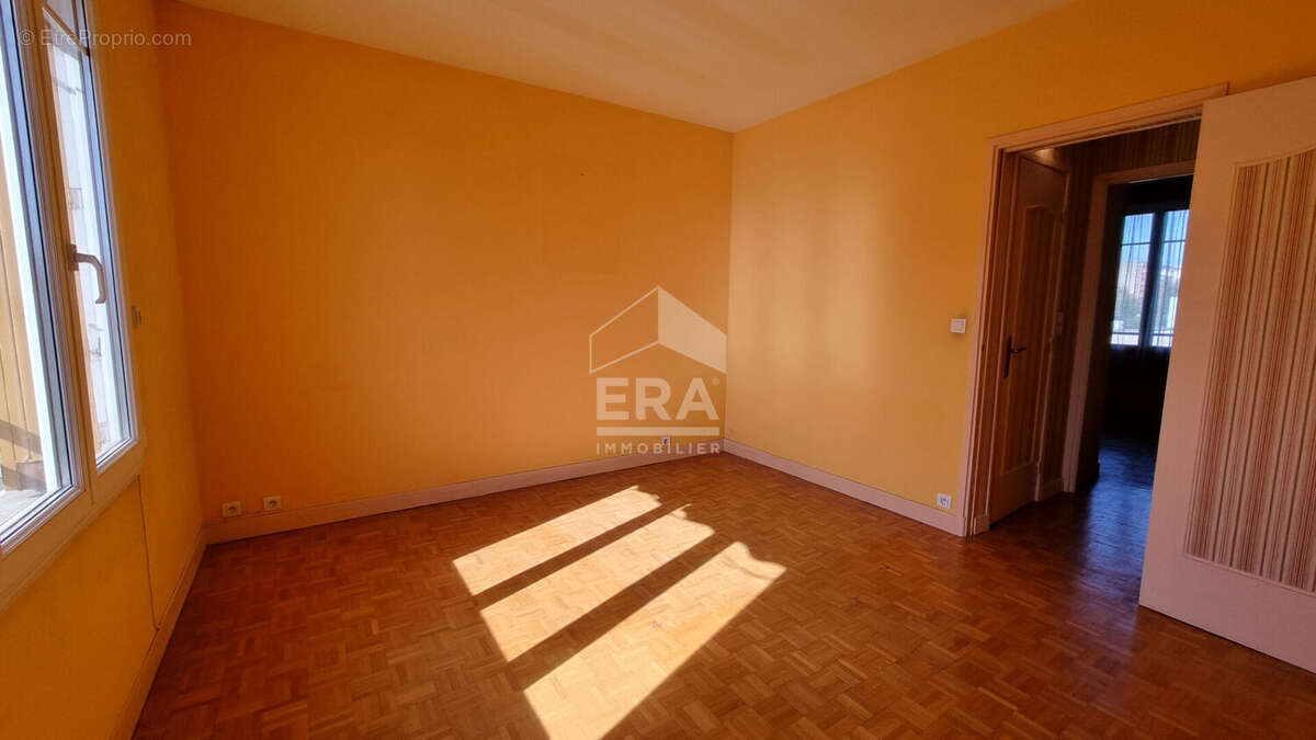 Appartement à NEUILLY-SUR-MARNE