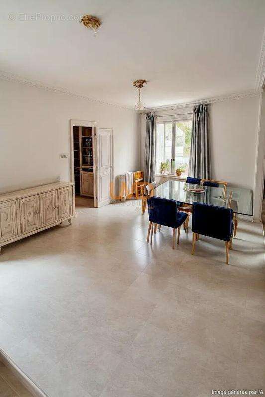 Maison à LA CHAPELLE-SUR-ERDRE