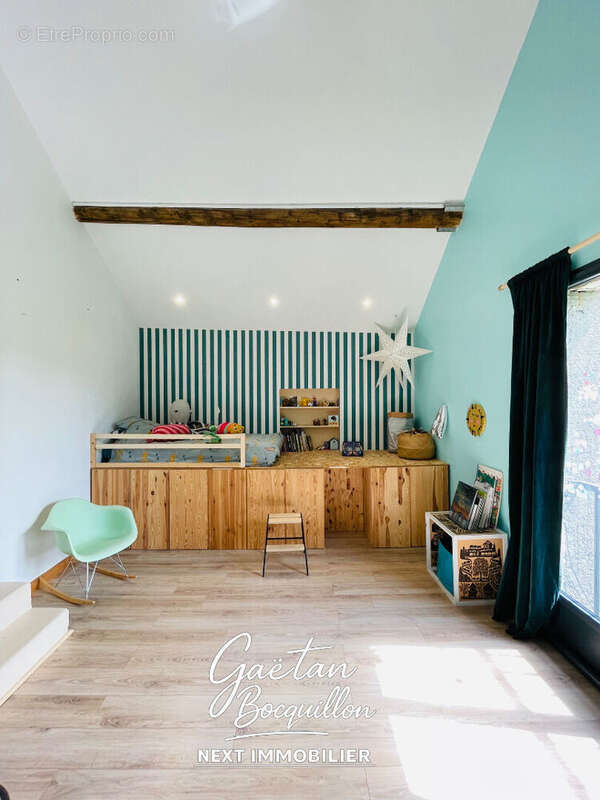 Maison à QUINCY-VOISINS