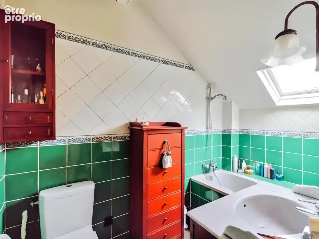 Maison 190 m² à La Celle-Saint-Cloud  - photo 22