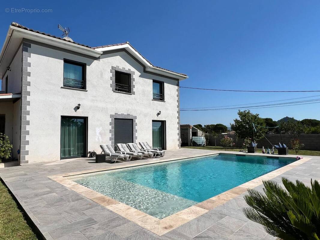 Photo 1 - Maison à VIDAUBAN