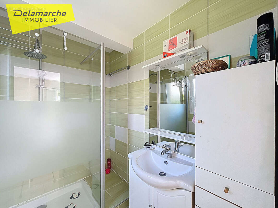 Maison à BRICQUEVILLE-SUR-MER