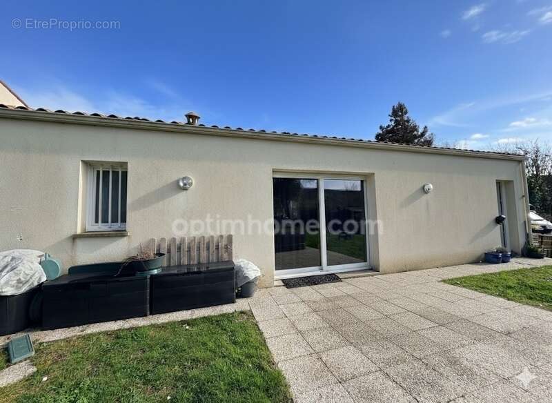 Maison à YVES