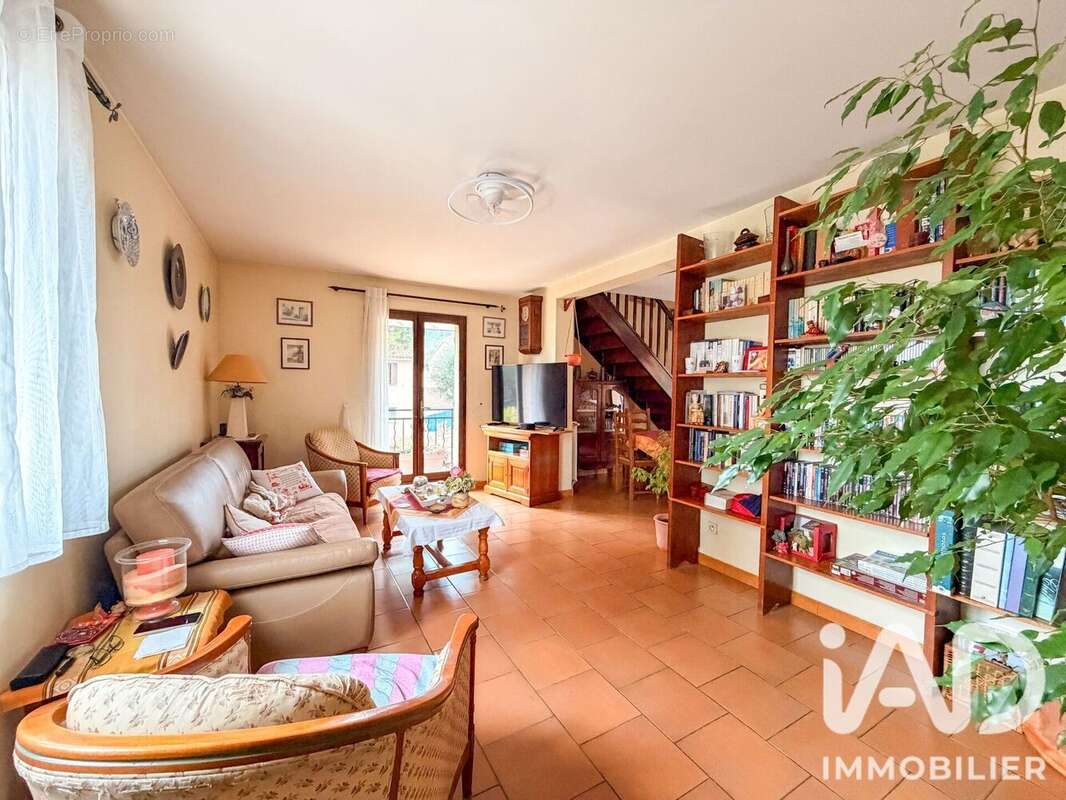 Photo 3 - Maison à AUBAGNE