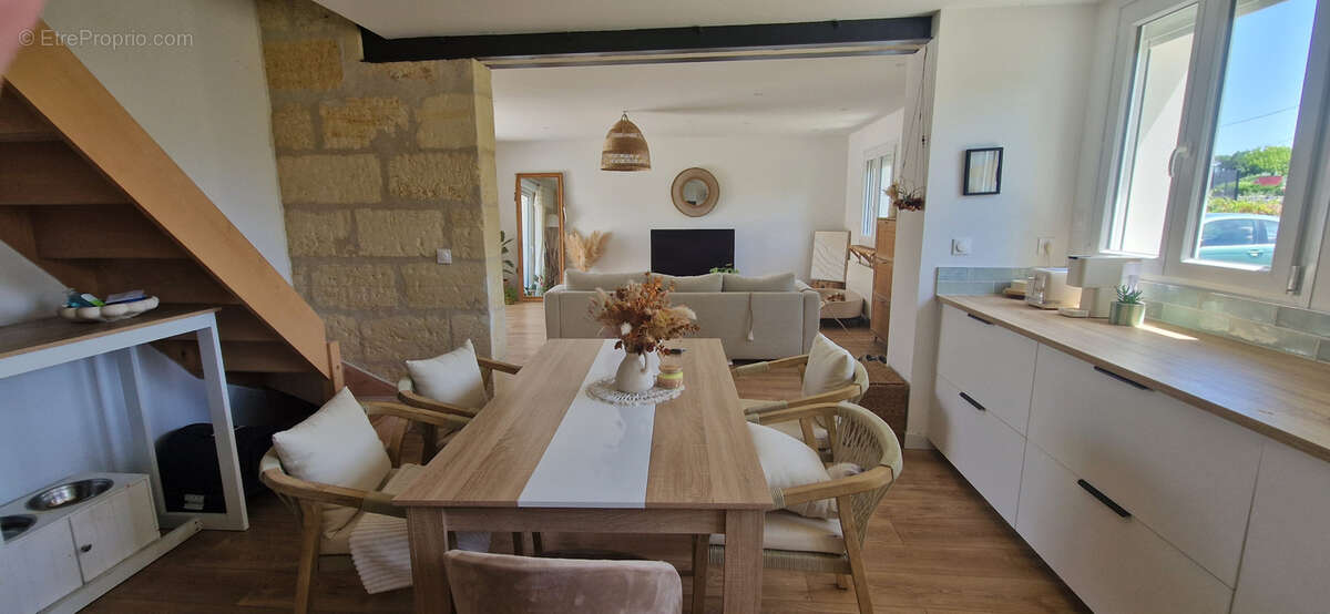 Maison à LAMARQUE
