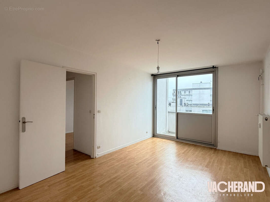 Appartement à LA MADELEINE