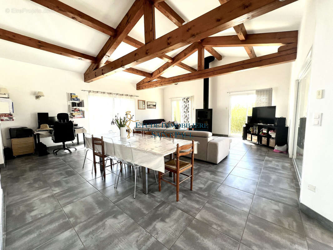 Maison à SAINT-JEAN-DE-FOS