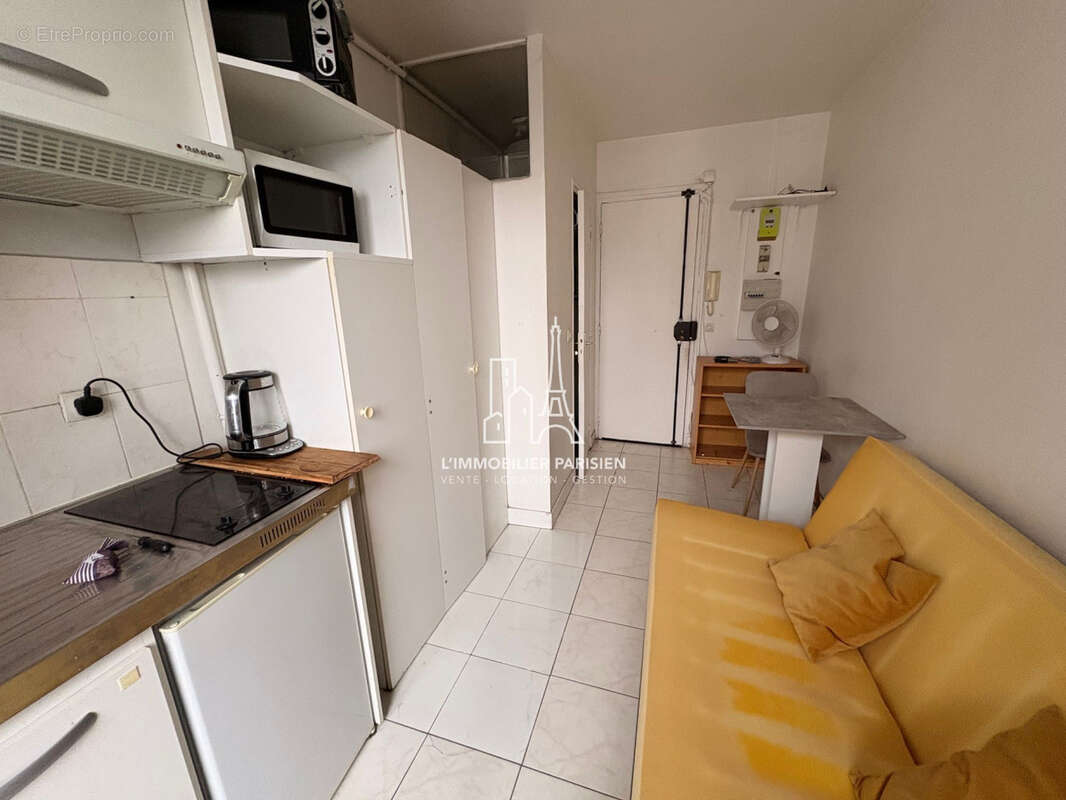 Appartement à PARIS-19E