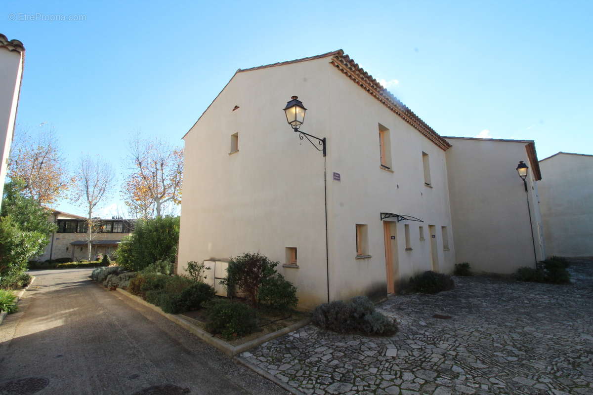 Maison à SAINT-LAURENT-DE-LA-CABRERISSE