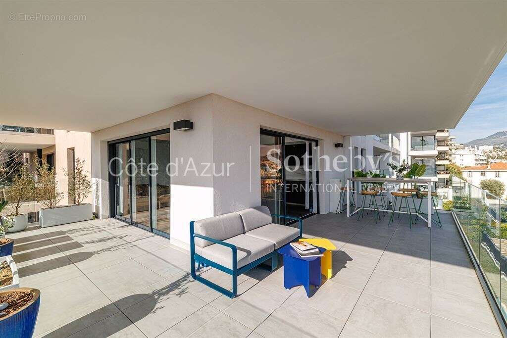 Appartement à NICE