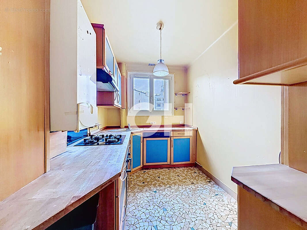 Proximité nation : 3 pièces traversant avec balcon et vue dégagée - photo 7