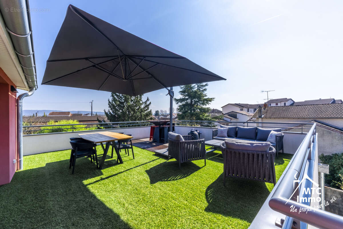 Appartement à LOYETTES