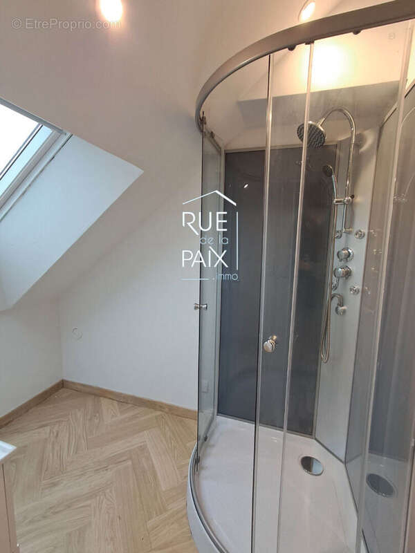 Maison à CHATELLERAULT