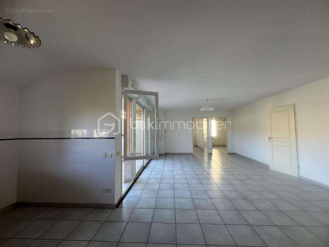 Maison à SAINT-PRIVAT-DES-VIEUX